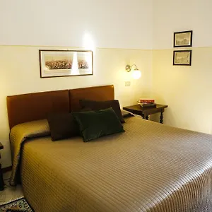 Hotel Garisenda, Bologne